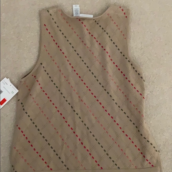 Liz Claiborne sleeveless sweater - Picture 2 of 2